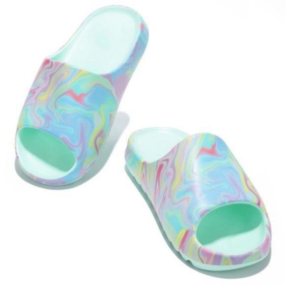 Lounge Slide Sandals in Swirl Mint - Picture 3 of 4